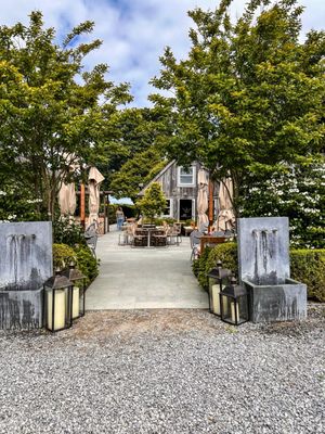 Rose Hill Vineyards & Inn by null