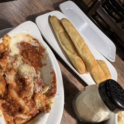 Fazoli's - Lasagna & sticks