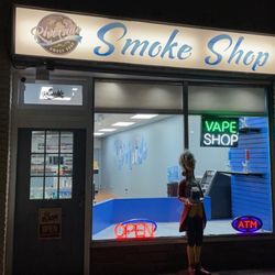 Riverside Smoke Shop