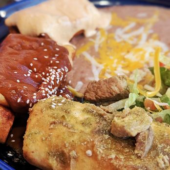 El Tapatio - Tapatio Chimichagas:
Chimichanga a la Crema, Chimichanga de Mole, Chimichanga Verde - Mexican Near Me - Page, Arizona El Tapatio - Tapatio Chimichagas:
Chimichanga a la Crema, Chimichanga de Mole, Chimichanga Verde - Mexican Near Me - Page, Arizona