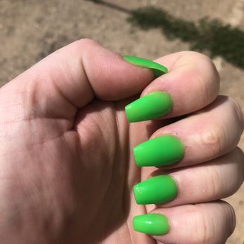 Lynn's Nails II - Nail Salons Near Me - Bridgeport, Connecticut Lynn's Nails II - Nail Salons Near Me - Bridgeport, Connecticut