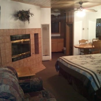Robinhood Resort - Big Bear Lake, CA