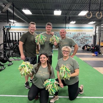 CrossFit Mountain Island - Team Challenges keep it FUN!! - Gyms Near Me - Charlotte, North Carolina CrossFit Mountain Island - Team Challenges keep it FUN!! - Gyms Near Me - Charlotte, North Carolina