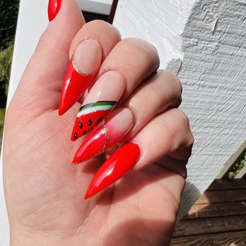 Deluxe Nails & Spa - Nail Salons Near Me - Everett, Washington Deluxe Nails & Spa - Nail Salons Near Me - Everett, Washington