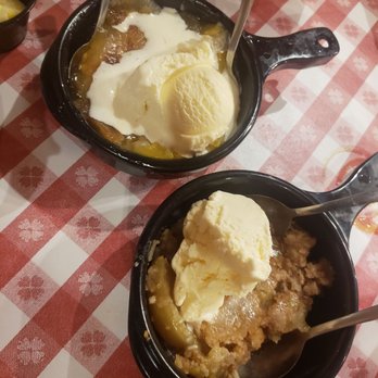 Bennett's Pit Bar-B-Que - Cobblers - Barbeque Near Me - Pigeon Forge, Tennessee Bennett's Pit Bar-B-Que - Cobblers - Barbeque Near Me - Pigeon Forge, Tennessee