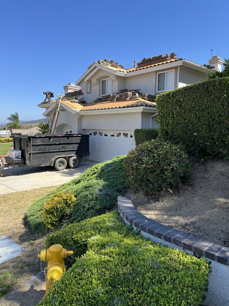 Slide of Frontline Roofing