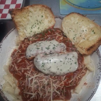 The Rustic Spoon - Chicken parm with garlic bread and penne - Italian Near Me - Danforth, Maine The Rustic Spoon - Chicken parm with garlic bread and penne - Italian Near Me - Danforth, Maine