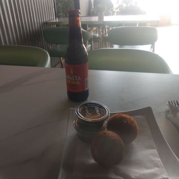 Cafe Rosa - Malta India drink - Puerto Rican Near Me - Chicago, Illinois