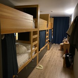 Yeah Hostel - Six-bed room
