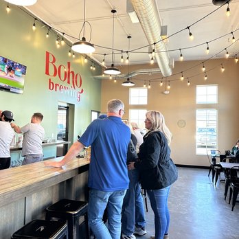 Boho Brewing - Inside front bar - Brewpubs Near Me - Parkville, Missouri