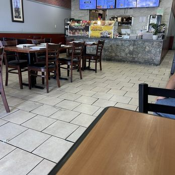 Tandoori Vibes - inside - Indian Near Me - San Diego, California Tandoori Vibes - inside - Indian Near Me - San Diego, California