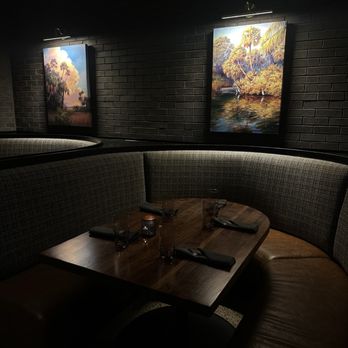 The Chapman - Indoor seating - Lounges Near Me - Winter Park, Florida The Chapman - Indoor seating - Lounges Near Me - Winter Park, Florida