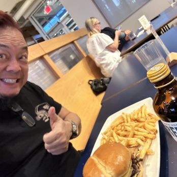 Tora Zushi - Sushi Bars Near Me - Overland Park, Kansas