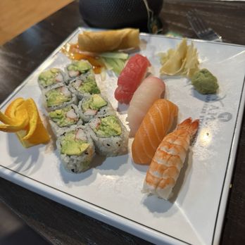Yamato Hibachi Sushi - (D) Sushi Dinner Bento (Raw) - Japanese Near Me - Butler, Pennsylvania Yamato Hibachi Sushi - (D) Sushi Dinner Bento (Raw) - Japanese Near Me - Butler, Pennsylvania