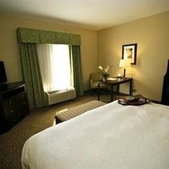 Hampton Inn Crossville - King Room - Hotels Near Me - Crossville, Tennessee Hampton Inn Crossville - King Room - Hotels Near Me - Crossville, Tennessee