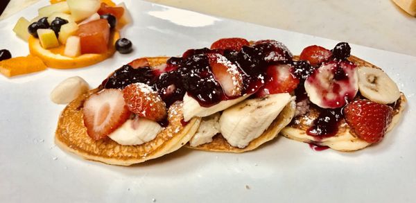 Lokal Mediterranean Kitchen by null