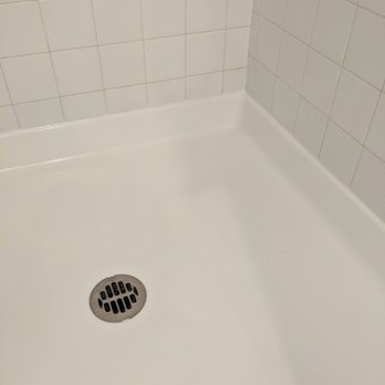 TubPros - After TubPros. The gray area is a shadow. It's like brand new now and at a reasonable price! - Refinishing Services Near Me - Menifee, California TubPros - After TubPros. The gray area is a shadow. It's like brand new now and at a reasonable price! - Refinishing Services Near Me - Menifee, California
