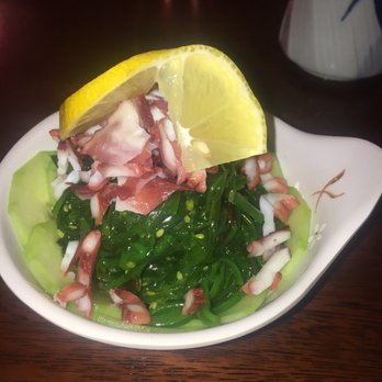 Tanoshi - Sushi Bars Near Me - Chicago, Illinois