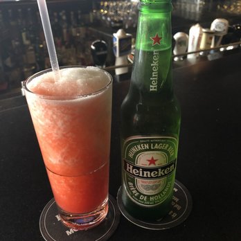 Moxies Pickering Restaurant - Canadian (New) Near Me - Pickering, Ontario