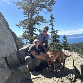 Wild Blue Dog Camp - Hikes were the best! Everywhere there's a view!! - Summer Camps Near Me - Seal Beach, Nevada