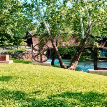 Humpback Covered Bridge - Landmarks & Historical Buildings Near Me - Covington, Virginia