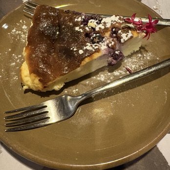 Tapas nas Costas - Cheesecake - Tapas Bars Near Me - Coimbra, 06 Tapas nas Costas - Cheesecake - Tapas Bars Near Me - Coimbra, 06
