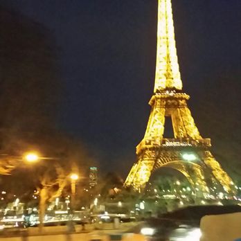 Villa Saxe Eiffel - .... the tower is amazing to see at night - Hotels Near Me - Paris, 75 Villa Saxe Eiffel - .... the tower is amazing to see at night - Hotels Near Me - Paris, 75