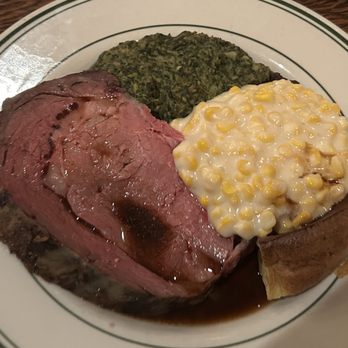 Gulliver's Restaurant - Prime rib dinner. Best thing to order. Yum! - American Near Me - Irvine, California