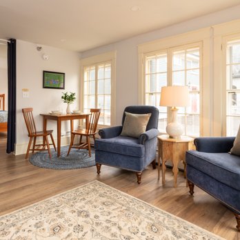 On The Green - 29 Photos 14 Reviews - Hotels - 71 S Pleasant St Middlebury Vt - Phone Number