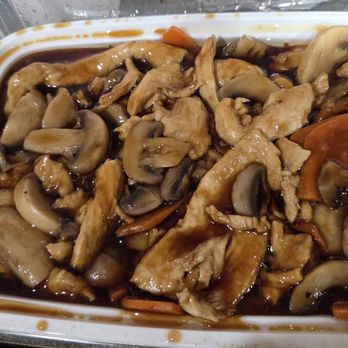 Chang Jiang Restaurant - Mushroom chicken - Chinese Near Me - Madison, Wisconsin Chang Jiang Restaurant - Mushroom chicken - Chinese Near Me - Madison, Wisconsin