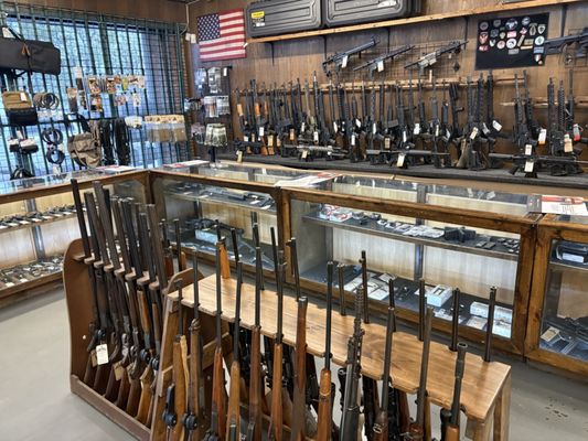 The Gun Room by null