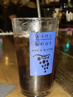 Wine Knot by null