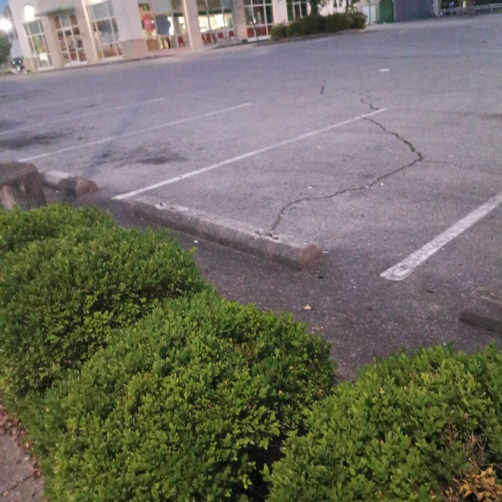 Krispy Kreme - Donuts Near Me - Johnson City, Tennessee