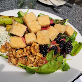 Cunard Tavern - Salad with fried tofu - American Near Me - Boston, Massachusetts