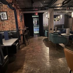 Vault & Vator - Darker than pictured but quiet and intimate