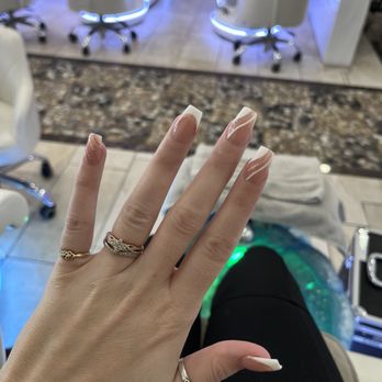 Venus Nail Lounge & Spa - Nail Salons Near Me - Winter Park, Florida