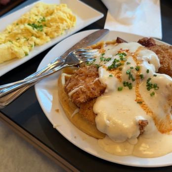 Mom's Kitchen & Bar - The eggs was very bad the chicken was great the waffle was not so good - Bars Near Me - Astoria, New York Mom's Kitchen & Bar - The eggs was very bad the chicken was great the waffle was not so good - Bars Near Me - Astoria, New York