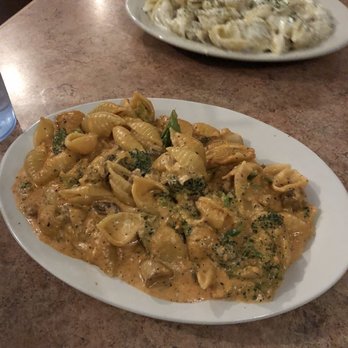 Biggie's Restaurant - Pasta Con Broccoli Cavatelli - American Near Me - St. Louis, Missouri