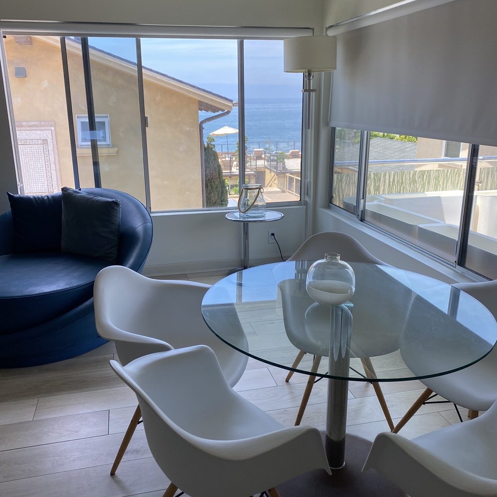 SCP Seven4One - Eating area in the top floor suite - Hotels Near Me - Laguna Beach, California