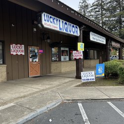 Lucky Liquor Store