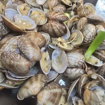 Emperor Asian Buffet - My friend owns a clam farm in washington.And these are not bad. - Chinese Near Me - Rancho Mirage, California