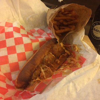 Bozzelli's Italian Deli-Crystal City - Yup - Delis Near Me - Arlington, Virginia