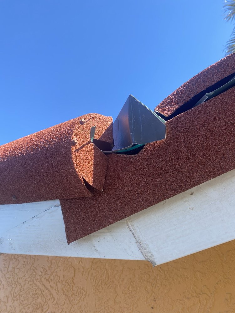 Slide of International Roofing