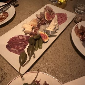 Taza Flores - Tapas Bars Near Me - Montreal, Quebec Taza Flores - Tapas Bars Near Me - Montreal, Quebec