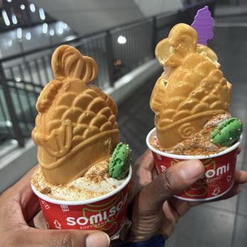 Somisomi - Taiyaki with soft serve - Desserts Near Me - Los Angeles, California Somisomi - Taiyaki with soft serve - Desserts Near Me - Los Angeles, California