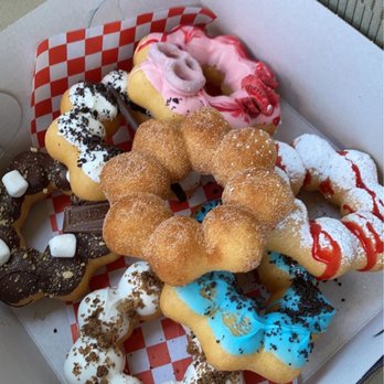 Clovis Donuts - Donuts Near Me - Clovis, California