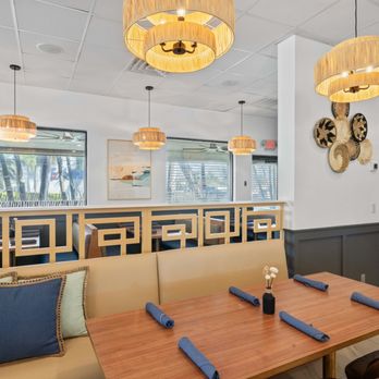 SKD Kitchen And Drinks - Pizza Near Me - Saint Pete Beach, Florida