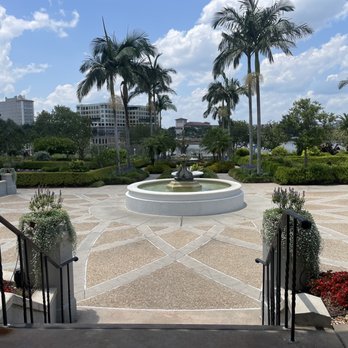 Garden Bistro - New American Near Me - Lakeland, Florida