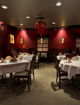 Hong Hua Fine Chinese Dining by null