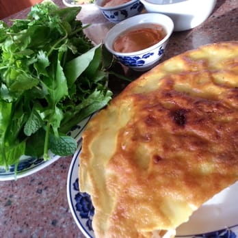 Van's Restaurant - bahn xeo $4.95 - soooo good and cheap!! 5 stars for this - Vietnamese Near Me - Garden Grove, California